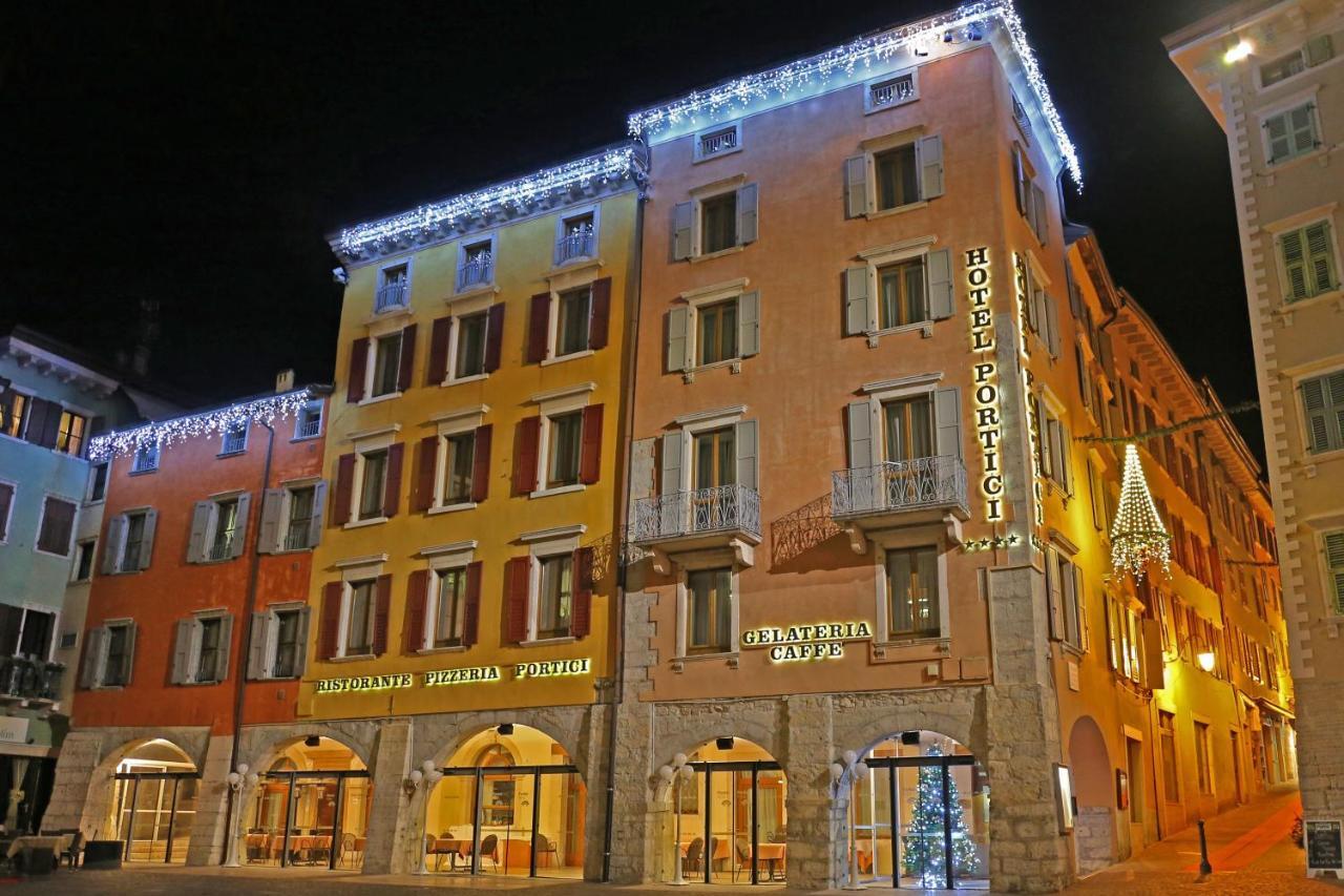Hotel Portici - Romantik & Wellness 리바 델 이탈리아 베로나 외부 사진